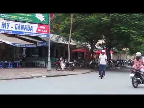 Xe một bánh nhỏ nhất Thế giới đã có ở Việt Nam. Ai thích xe này? :D