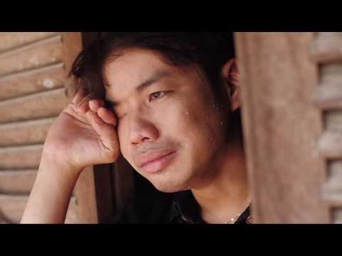 CON KHÓC VÀ CON NGHĨ VỀ MẸ.