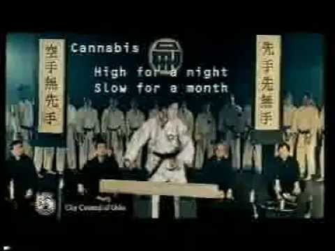 Thanh Niên Cứng Ảo Tưởng Sức Mạnh, Coi Mà Không Nhịn Cười Được =))