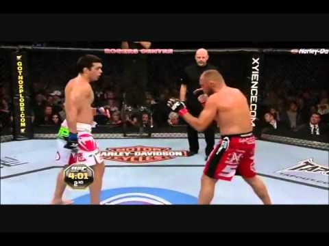 Những pha nốc ao khó tin của MMA! Xem cái này mới thấy giống võ thuật các thánh ạ!